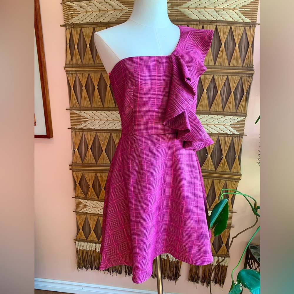 BNWT L’Atiste Hot Pink & Black Houndstooth Ruffle Mini dress